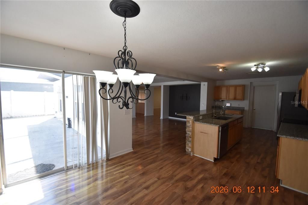 En Renta: $2,900 (4 camas, 2 baños, 3134 Pies cuadrados)