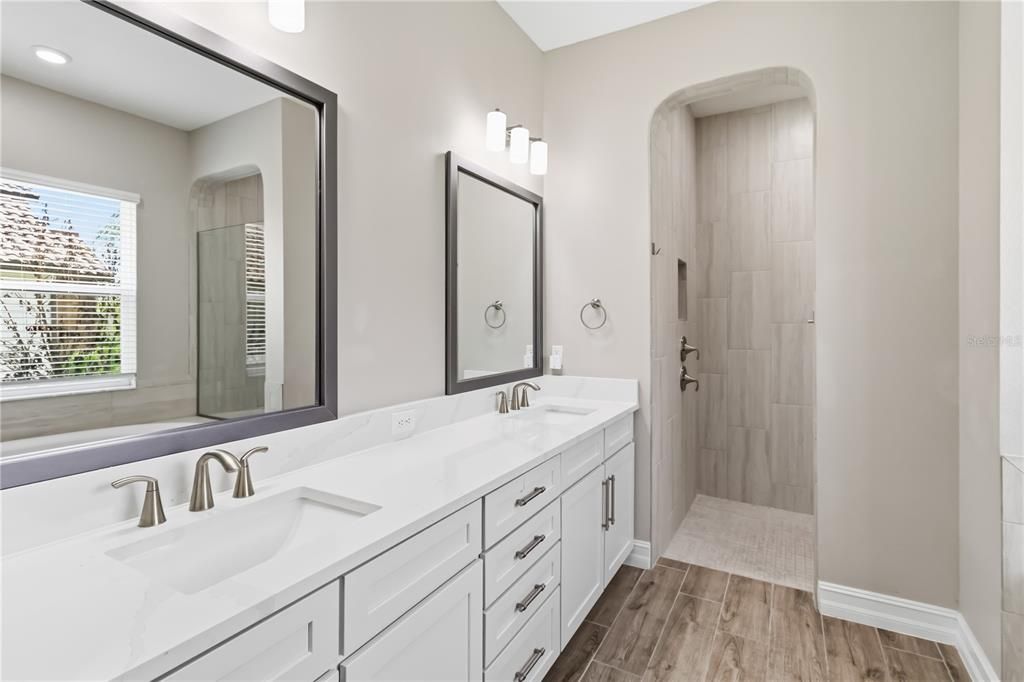For Rent: $4,995 (4 beds, 3 baths, 3028 Square Feet)