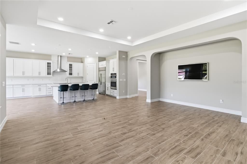 For Rent: $4,995 (4 beds, 3 baths, 3028 Square Feet)