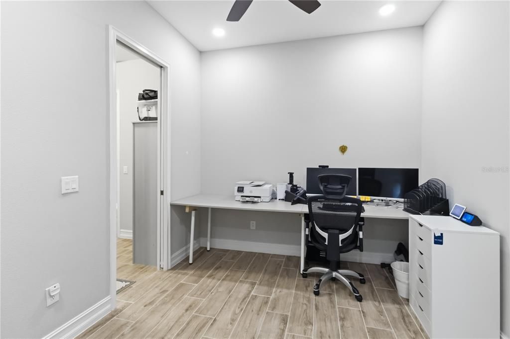 For Rent: $4,995 (4 beds, 3 baths, 3028 Square Feet)