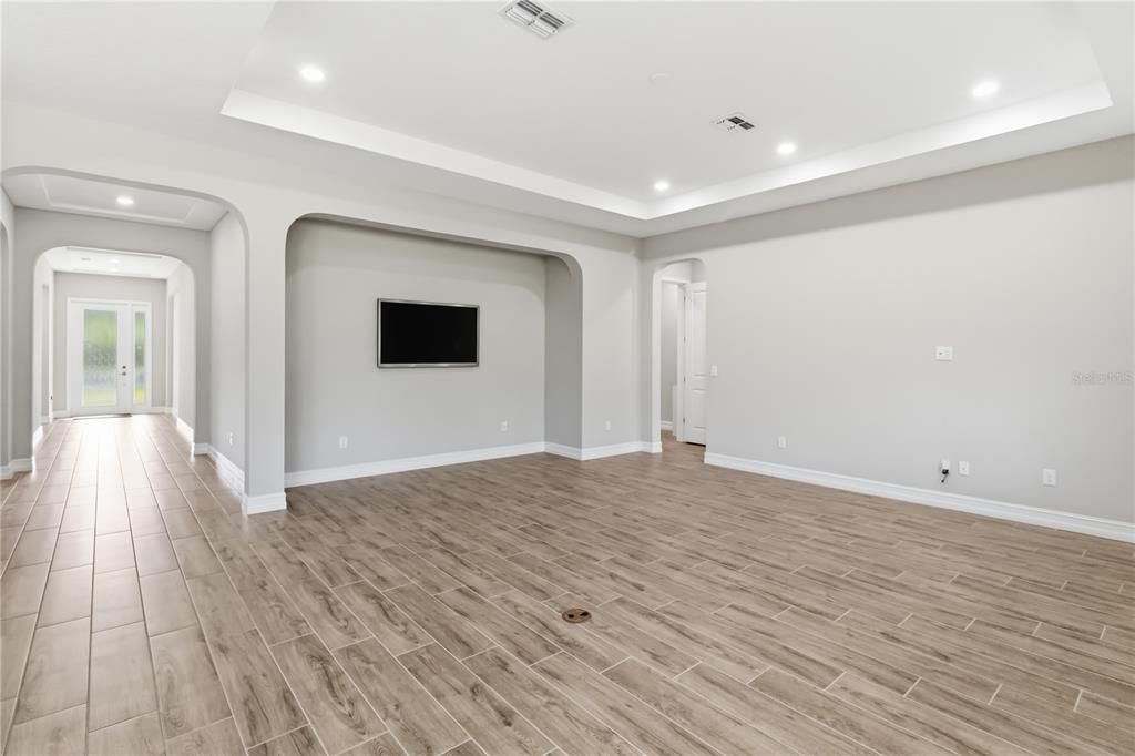 For Rent: $4,995 (4 beds, 3 baths, 3028 Square Feet)