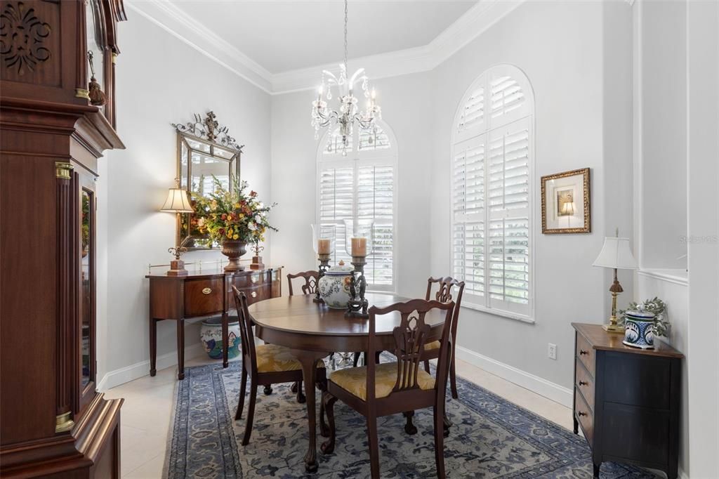 For Sale: $759,000 (3 beds, 2 baths, 2419 Square Feet)