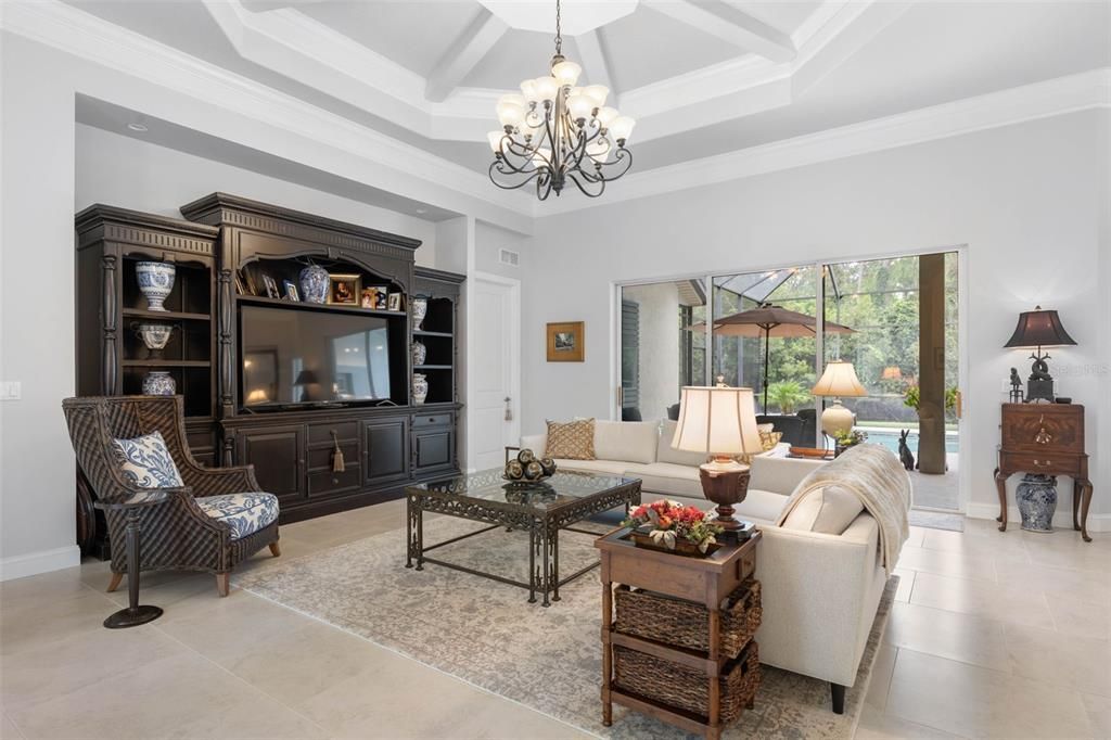 For Sale: $759,000 (3 beds, 2 baths, 2419 Square Feet)