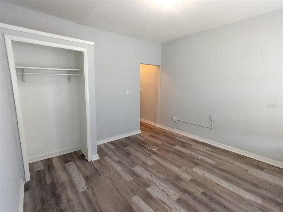 For Rent: $849 (0 beds, 1 baths, 315 Square Feet)