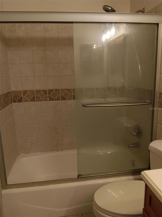 В аренду: $1,700 (2 спален, 2 ванн, 1361 Квадратных фут)