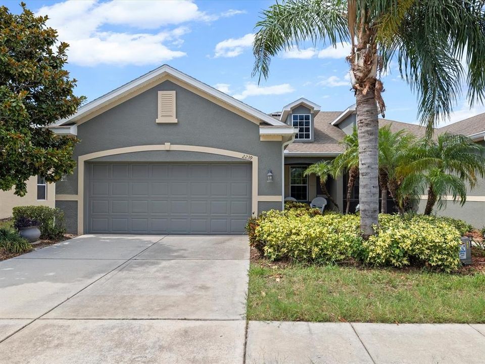 For Sale: $315,000 (3 beds, 2 baths, 1740 Square Feet)