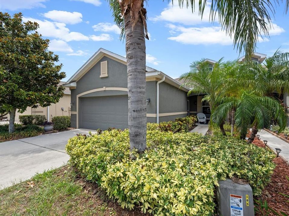 For Sale: $315,000 (3 beds, 2 baths, 1740 Square Feet)