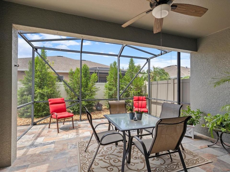 For Sale: $315,000 (3 beds, 2 baths, 1740 Square Feet)