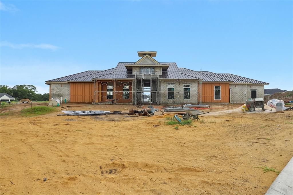 待售: $500,000 (0.18 acres)