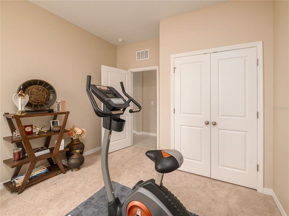 Activo con contrato: $499,900 (5 camas, 3 baños, 2934 Pies cuadrados)