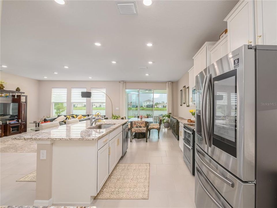 Activo con contrato: $499,900 (5 camas, 3 baños, 2934 Pies cuadrados)