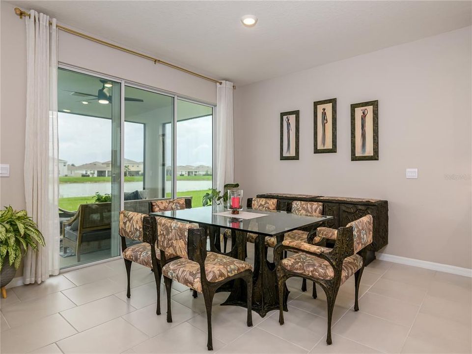 Activo con contrato: $499,900 (5 camas, 3 baños, 2934 Pies cuadrados)