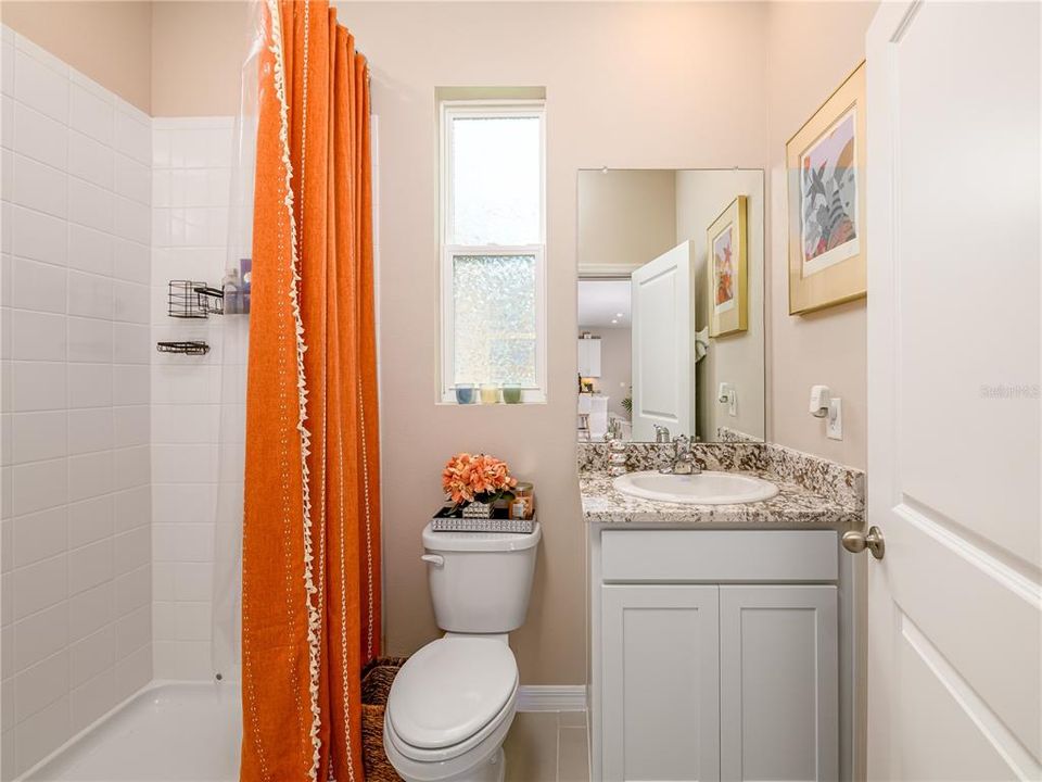 Activo con contrato: $499,900 (5 camas, 3 baños, 2934 Pies cuadrados)