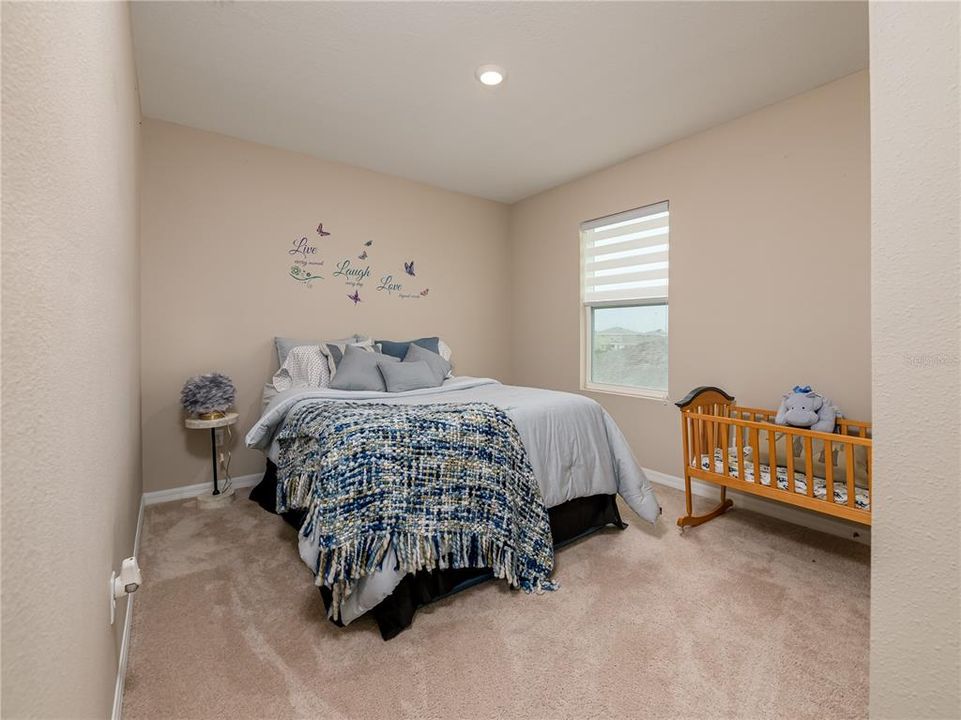 Activo con contrato: $499,900 (5 camas, 3 baños, 2934 Pies cuadrados)