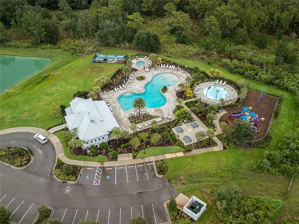 Activo con contrato: $499,900 (5 camas, 3 baños, 2934 Pies cuadrados)