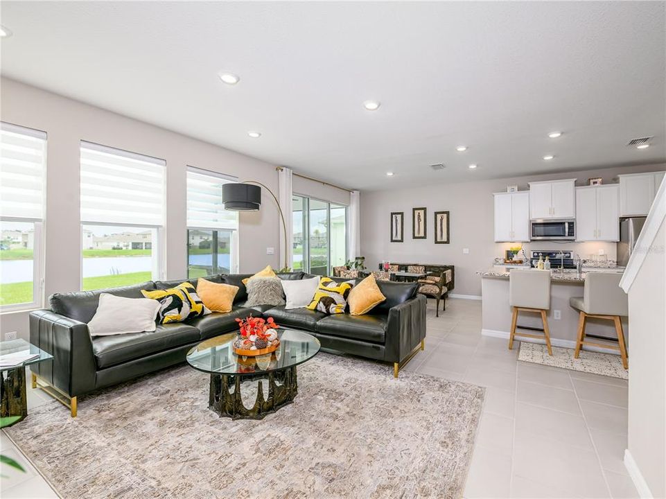Activo con contrato: $499,900 (5 camas, 3 baños, 2934 Pies cuadrados)