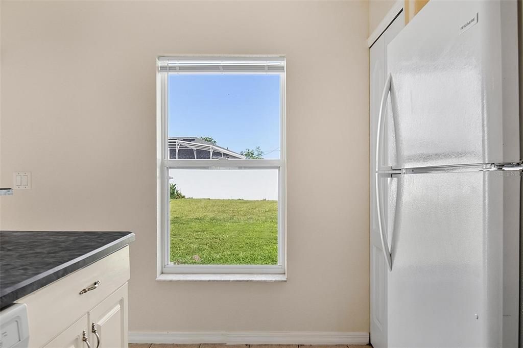 En Renta: $1,795 (3 camas, 2 baños, 1208 Pies cuadrados)
