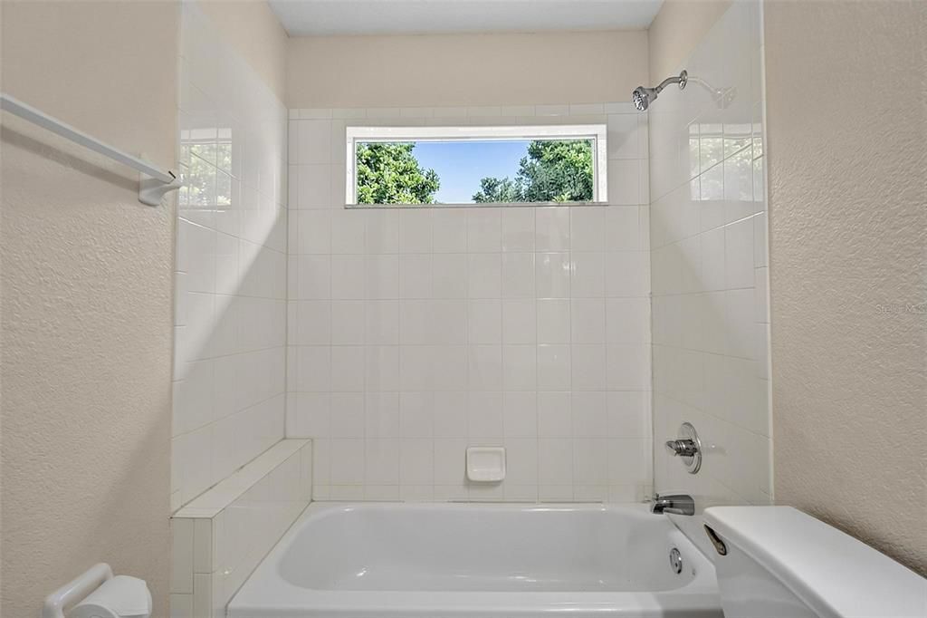 En Renta: $1,795 (3 camas, 2 baños, 1208 Pies cuadrados)