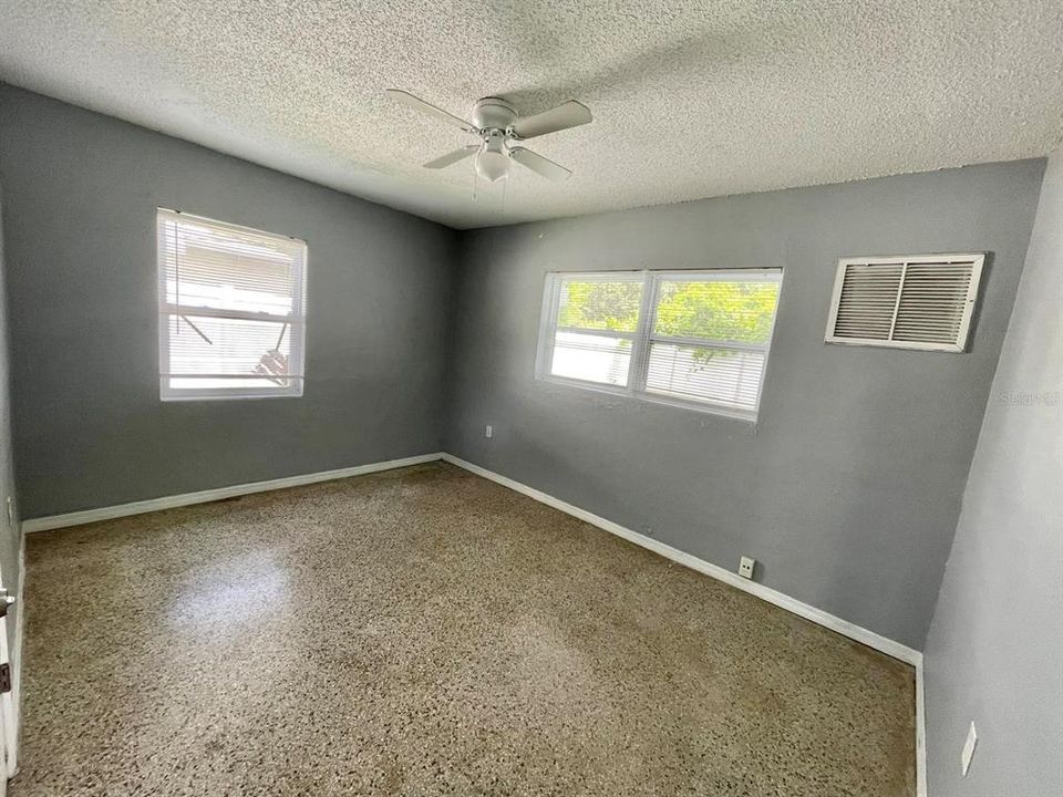 В аренду: $1,550 (2 спален, 1 ванн, 754 Квадратных фут)
