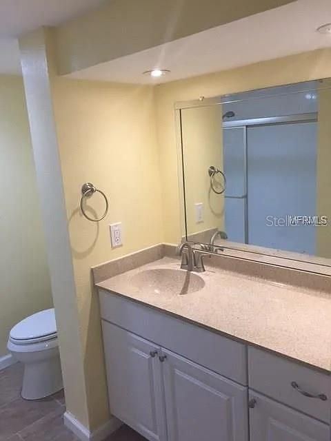 На продажу: $85,000 (1 спален, 1 ванн, 565 Квадратных фут)
