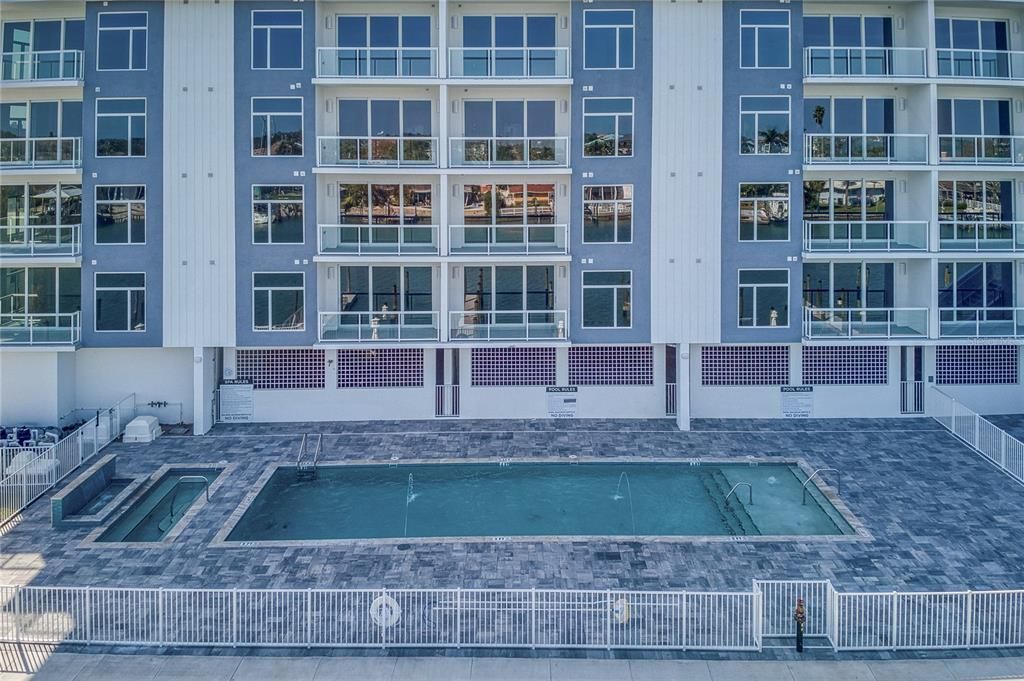 В аренду: $5,000 (3 спален, 2 ванн, 1784 Квадратных фут)
