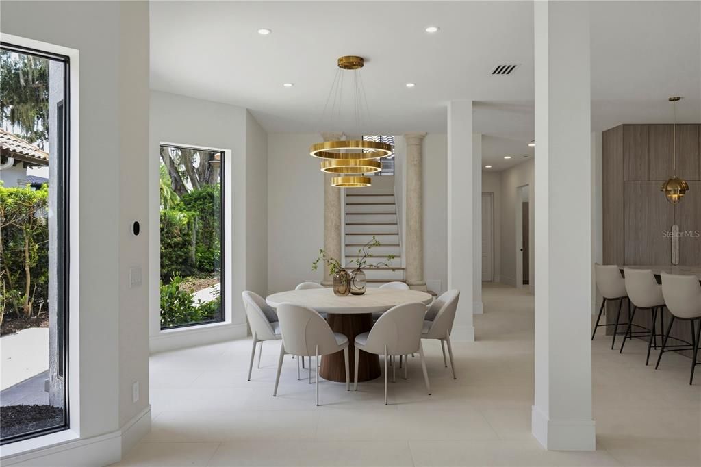 En Venta: $5,999,000 (5 camas, 4 baños, 5511 Pies cuadrados)