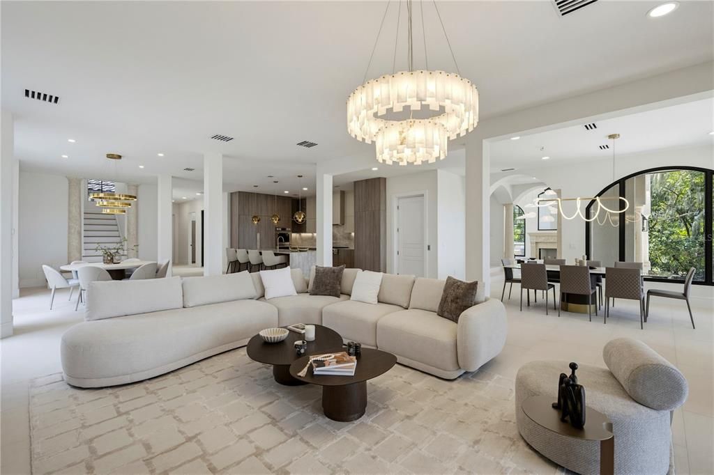 En Venta: $5,999,000 (5 camas, 4 baños, 5511 Pies cuadrados)