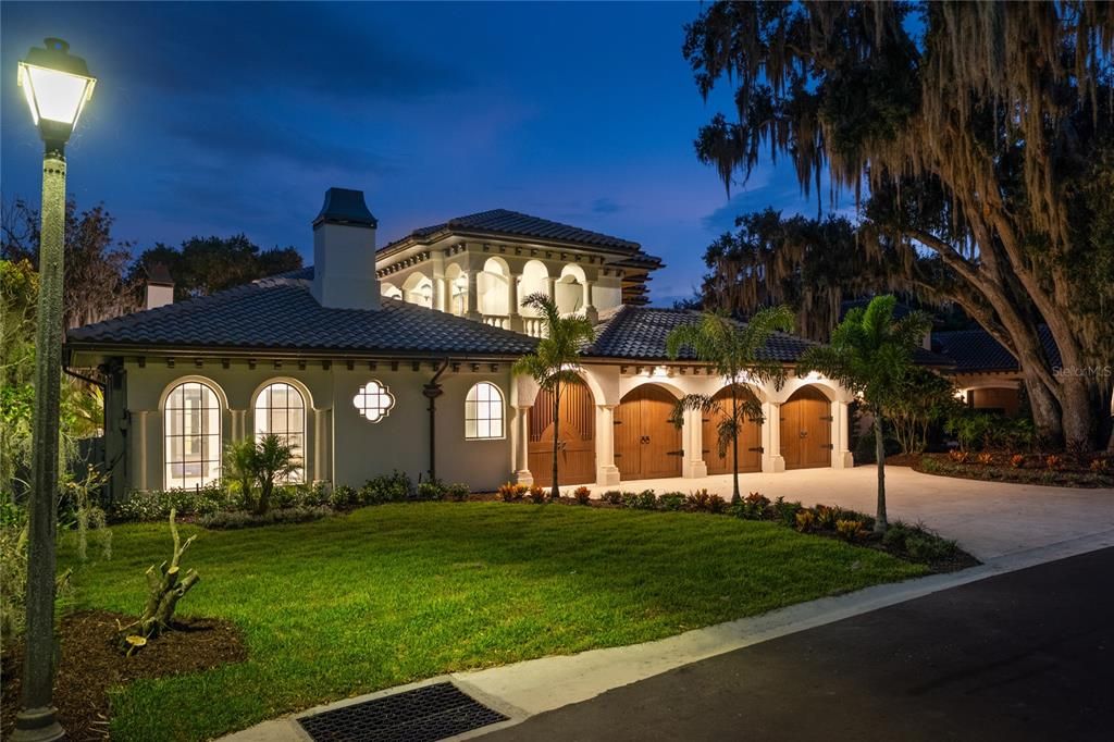 En Venta: $5,999,000 (5 camas, 4 baños, 5511 Pies cuadrados)