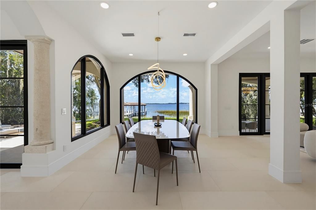 En Venta: $5,999,000 (5 camas, 4 baños, 5511 Pies cuadrados)