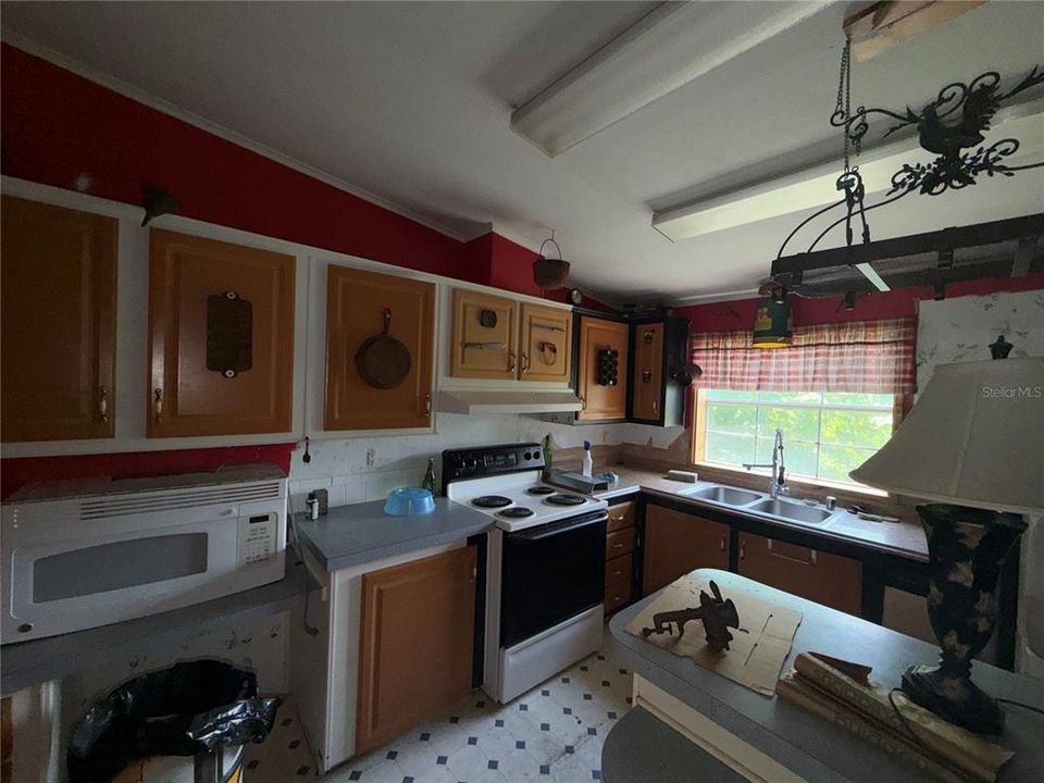 En Venta: $220,000 (3 camas, 2 baños, 1680 Pies cuadrados)