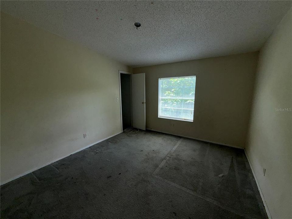 En Venta: $220,000 (3 camas, 2 baños, 1680 Pies cuadrados)