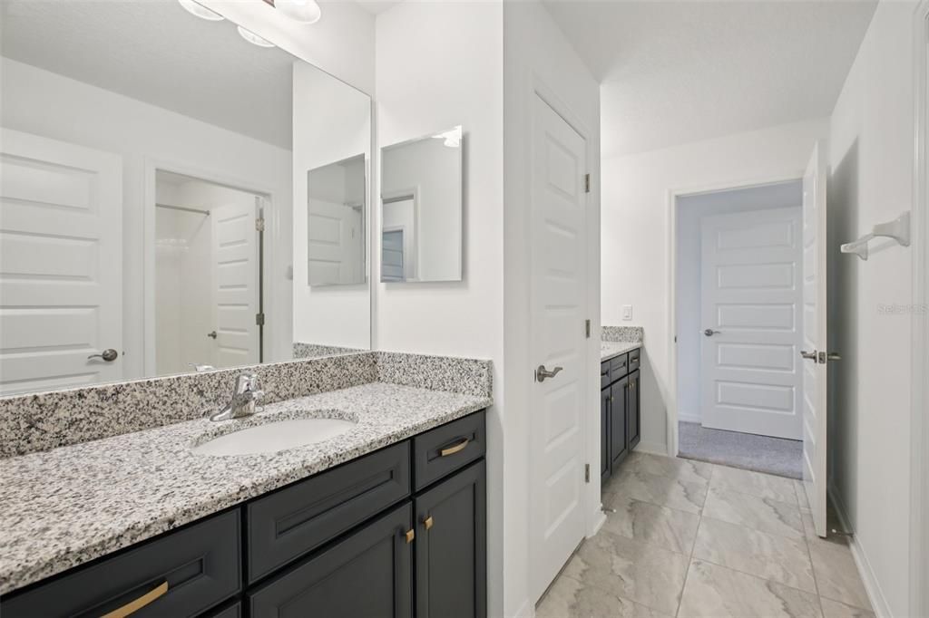Active With Contract: $1,095,000 (6 beds, 5 baths, 5506 Square Feet)