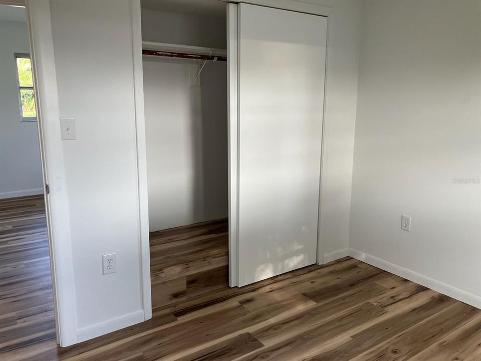 En Venta: $300,000 (3 camas, 2 baños, 1099 Pies cuadrados)