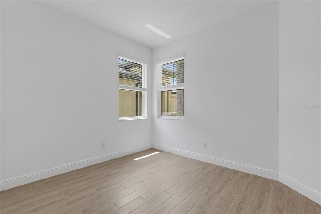 На продажу: $388,999 (2 спален, 2 ванн, 1452 Квадратных фут)