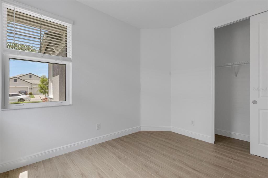 На продажу: $388,999 (2 спален, 2 ванн, 1452 Квадратных фут)