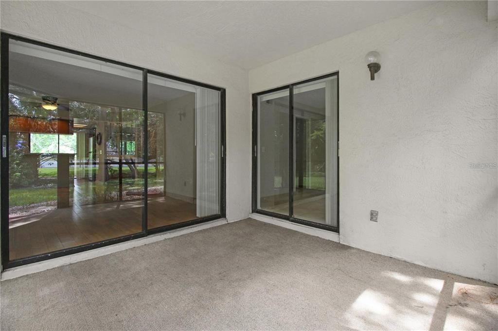В аренду: $2,000 (2 спален, 2 ванн, 924 Квадратных фут)