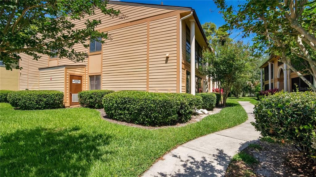 For Rent: $1,645 (2 beds, 2 baths, 846 Square Feet)