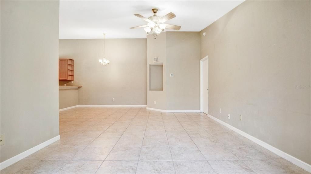 For Rent: $1,645 (2 beds, 2 baths, 846 Square Feet)