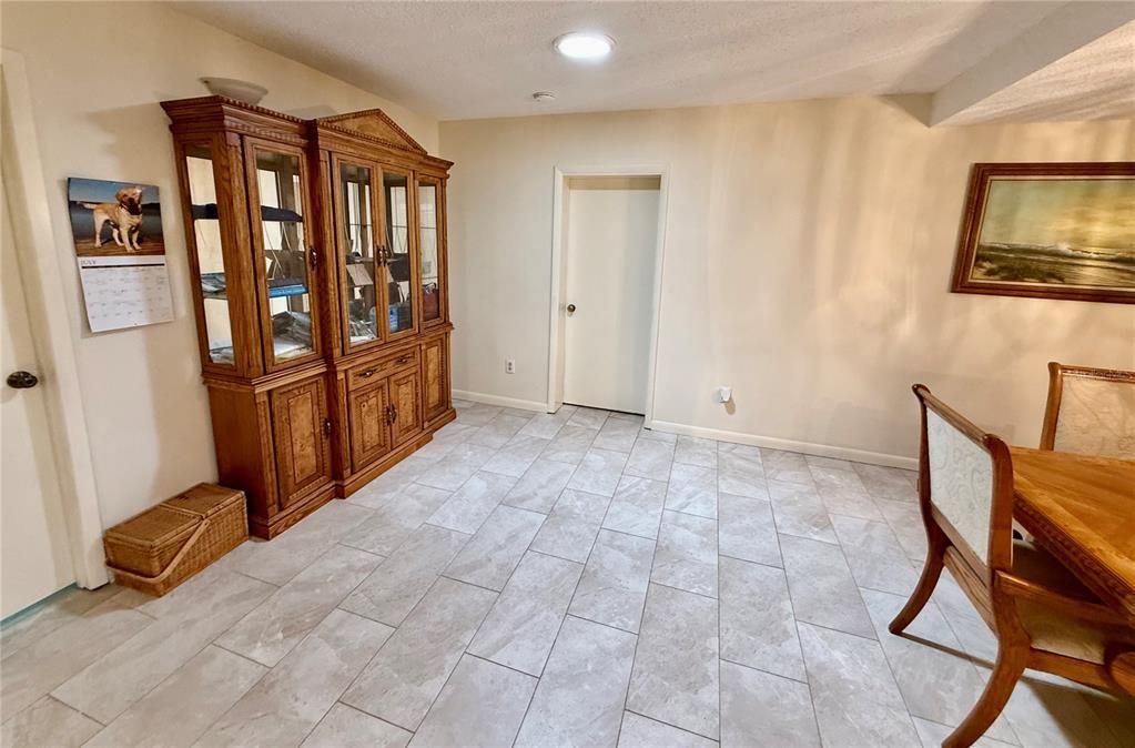 For Sale: $774,500 (4 beds, 4 baths, 2496 Square Feet)