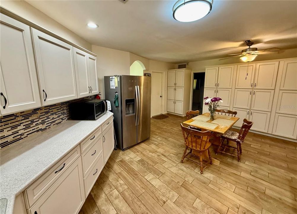 For Sale: $774,500 (4 beds, 4 baths, 2496 Square Feet)
