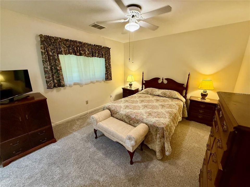 For Sale: $774,500 (4 beds, 4 baths, 2496 Square Feet)