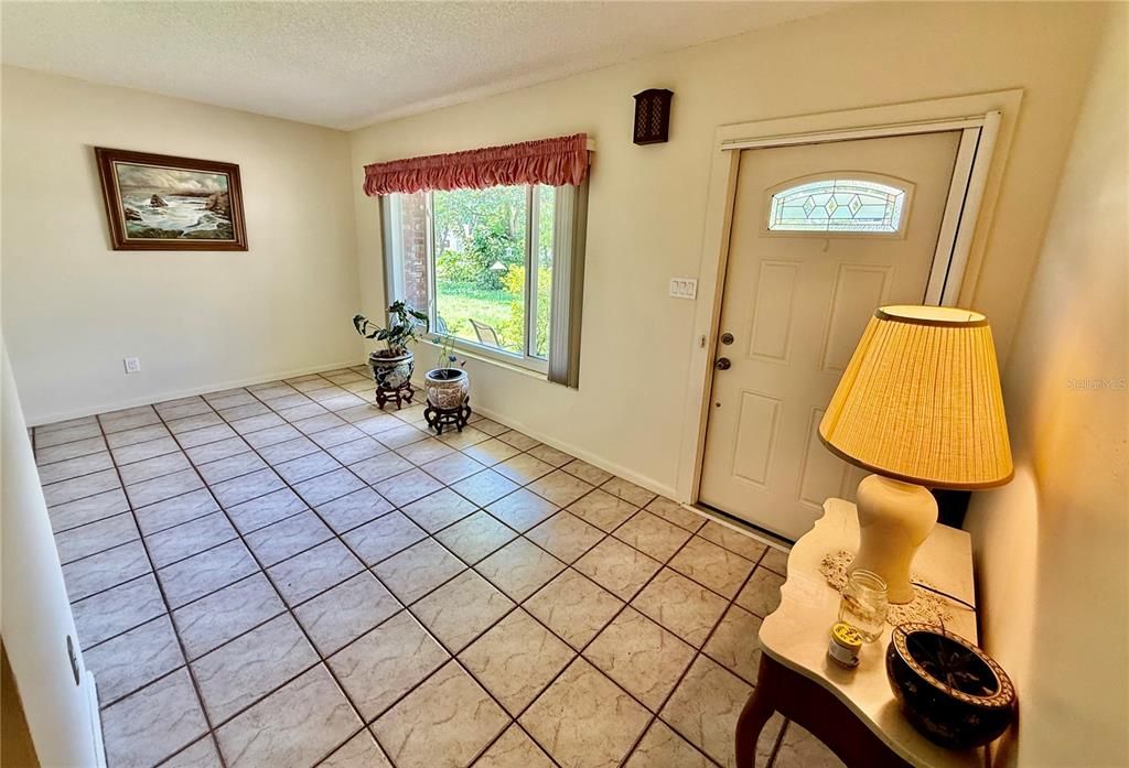 For Sale: $774,500 (4 beds, 4 baths, 2496 Square Feet)