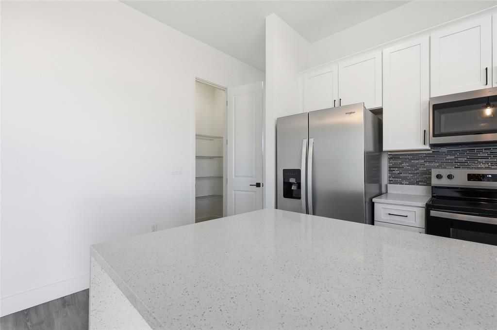For Sale: $399,900 (4 beds, 3 baths, 2222 Square Feet)