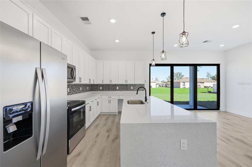 For Sale: $399,900 (4 beds, 3 baths, 2222 Square Feet)