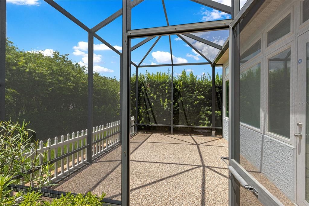 На продажу: $395,000 (3 спален, 2 ванн, 1727 Квадратных фут)