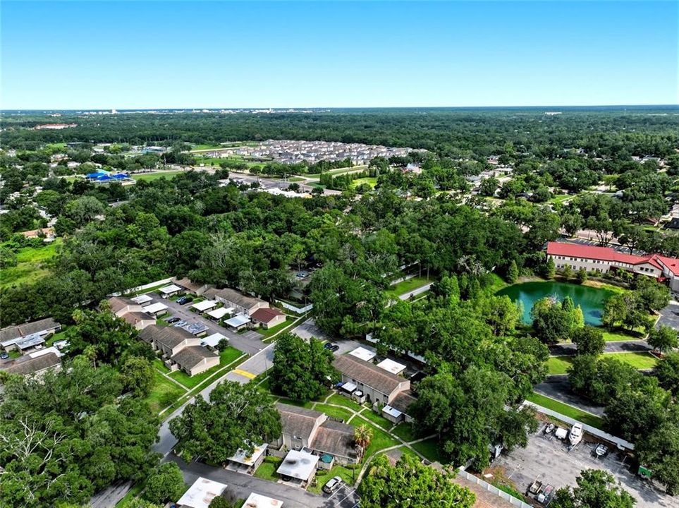 На продажу: $199,000 (2 спален, 1 ванн, 1102 Квадратных фут)