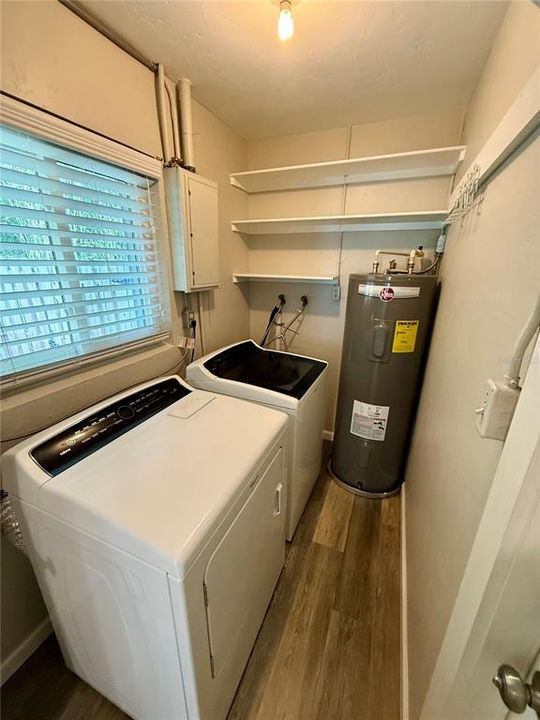 В аренду: $2,350 (2 спален, 1 ванн, 1050 Квадратных фут)