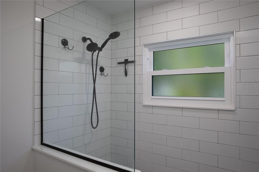 For Sale: $589,000 (4 beds, 2 baths, 2197 Square Feet)