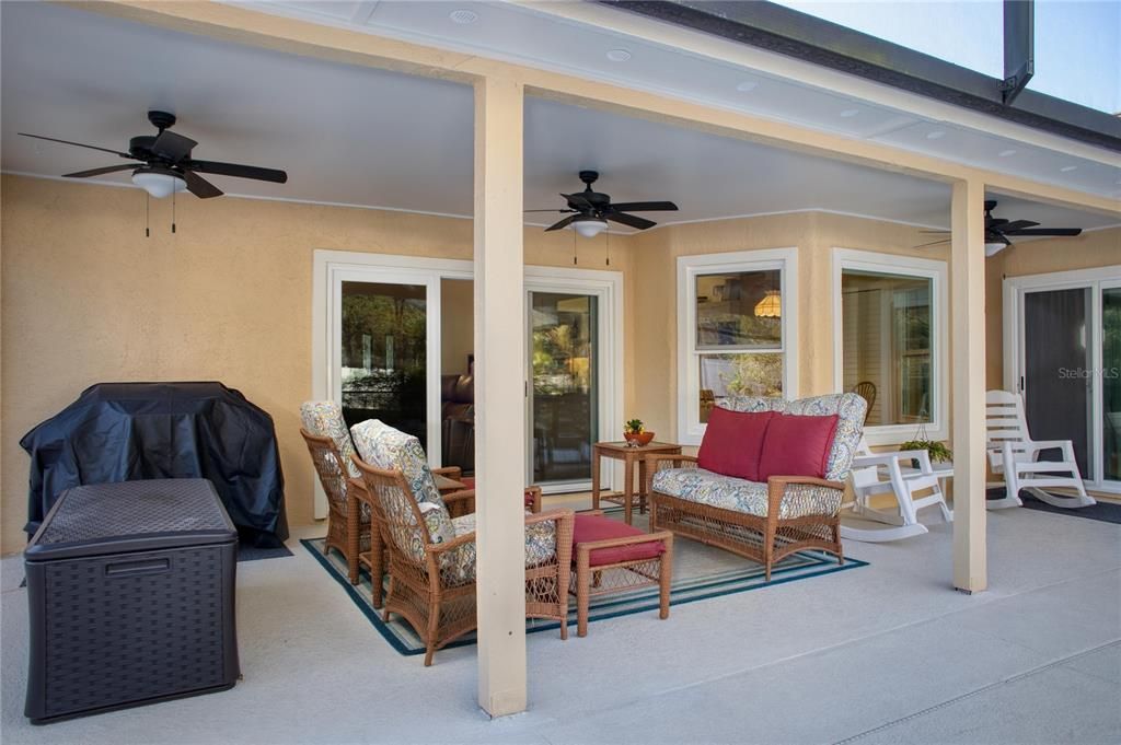 For Sale: $589,000 (4 beds, 2 baths, 2197 Square Feet)