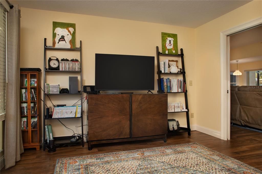 For Sale: $589,000 (4 beds, 2 baths, 2197 Square Feet)